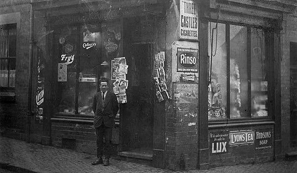Horace outside the Hodson & Dickens Newsagents in Coventry