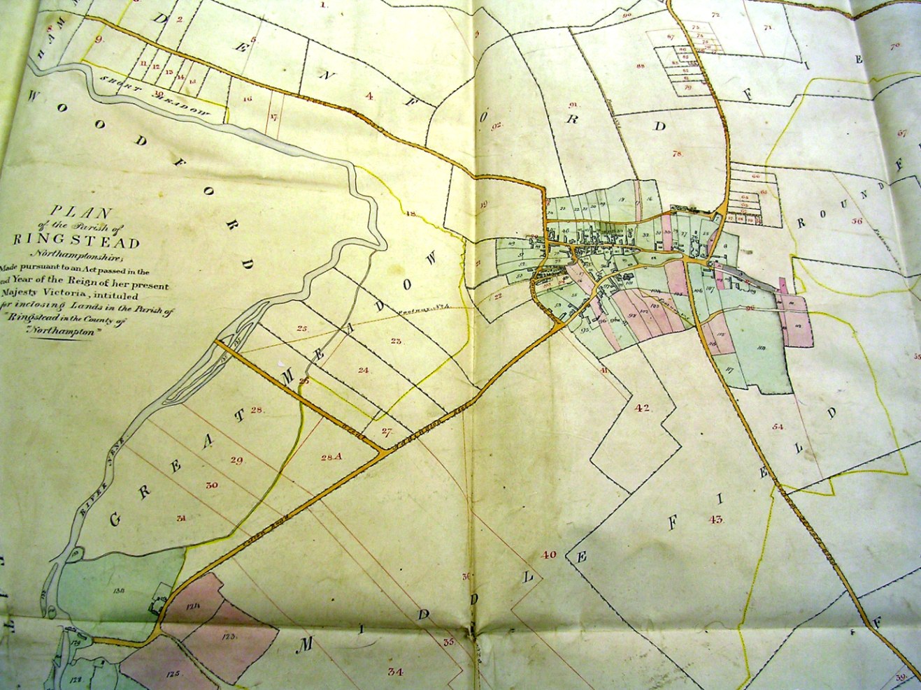 Ringstead Inclosure Map The three arable fields (Middle Field, Round Field, Denford Field) can be seen with the meadows (Great, Short and Ham). No clear sign of common ‘waste’.